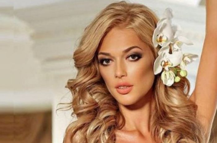 Солистка «ВИА Гры» показала идеальную фигуру в бикини. ВИДЕО