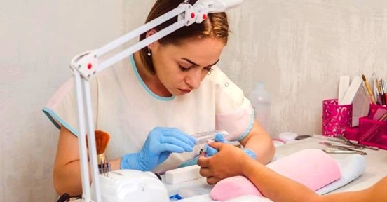 Смертельна робота: 5 професій, що провокують рак
