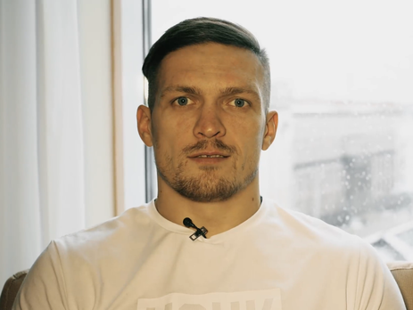 Росіяни в шоці, а ті хто кричав, що він зрадник скрегочут зубами! Те що сьогодні зробив Усик вразило всю країну. Молодець, так тримати!