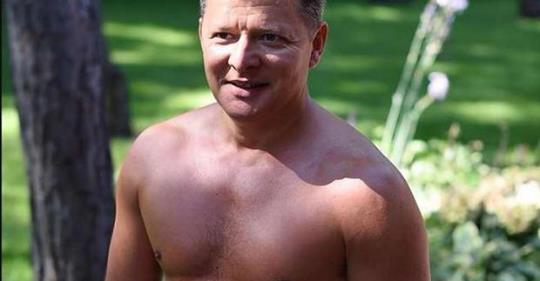 Ляшко похвалився оголеним торсом і закликав своїх політичних опонентів «показати людям свої фото»