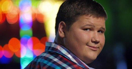 Переможець шоу «Х-Фактор» змінив зовнішність. Ось як зараз виглядає Олександр Порядинський