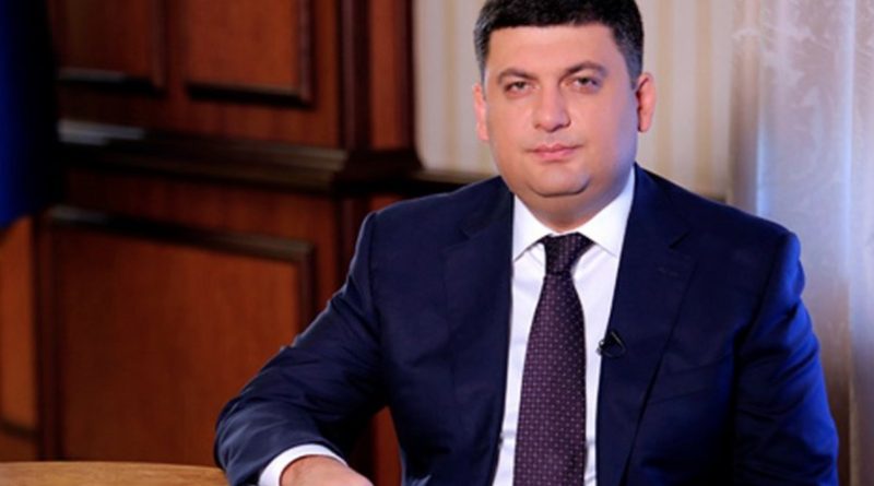 Добрались вже і до заробітчан! Громадяни, які отримують доходи з-за кордону, мають сплатити податки і подати декларацію