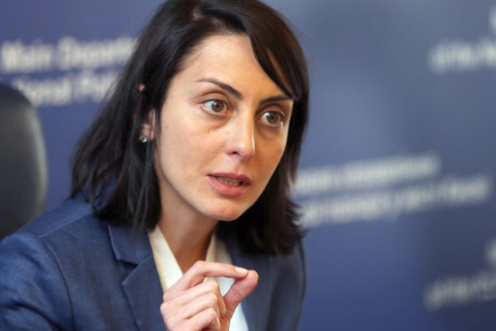 Деканоидзе Обратилась К Украинцам: Власть Дурит Вас. Они Использовали Нас Как Козлов Для Прикрытия Страшной Коррупции