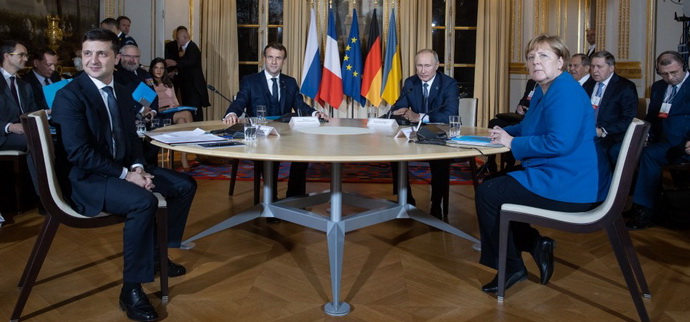 Перша нормандська: як та у чому Зеленський переміг Путіна на саміті в Парижі